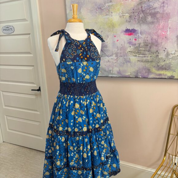 Love the Label, Medium, Blue Patterened - Picture 1 of 5